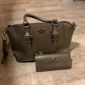 Matching Michael kors purse and wallet